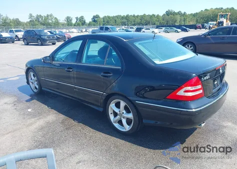 2006 Mercedes-Benz C 230 Sport из США, поврежденный, VIN WDBRF52H06F748547